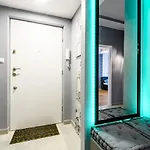 Blue House Center وارسو